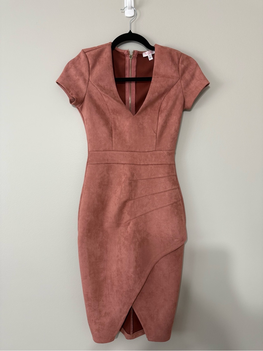 Suede-Look Dusty Rose V-Neck Sheath Dress
